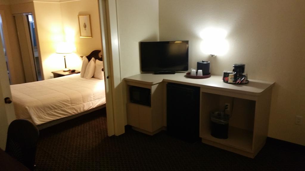 Imperial Swan Hotel And Suites לייקלנד מראה חיצוני תמונה