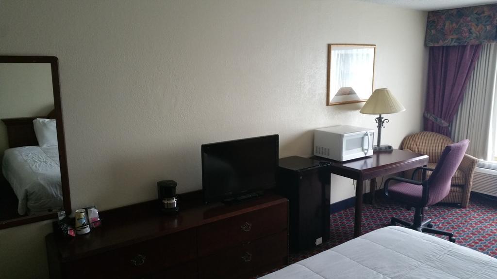Imperial Swan Hotel And Suites לייקלנד מראה חיצוני תמונה